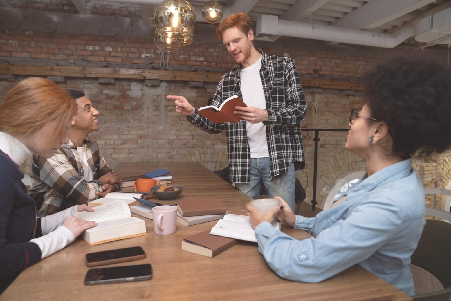 Moderne Arbeitsumgebung für kollaboratives Lernen